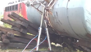 爪式千斤顶也能修地铁和地铁轨道