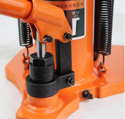 液压爪式千斤顶漏油