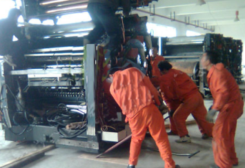 爪式千斤顶在印刷机组装中的应用及效果